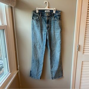 Abercrombie & Fitch 90s Straight Leg Ultra High Rise Jeans
